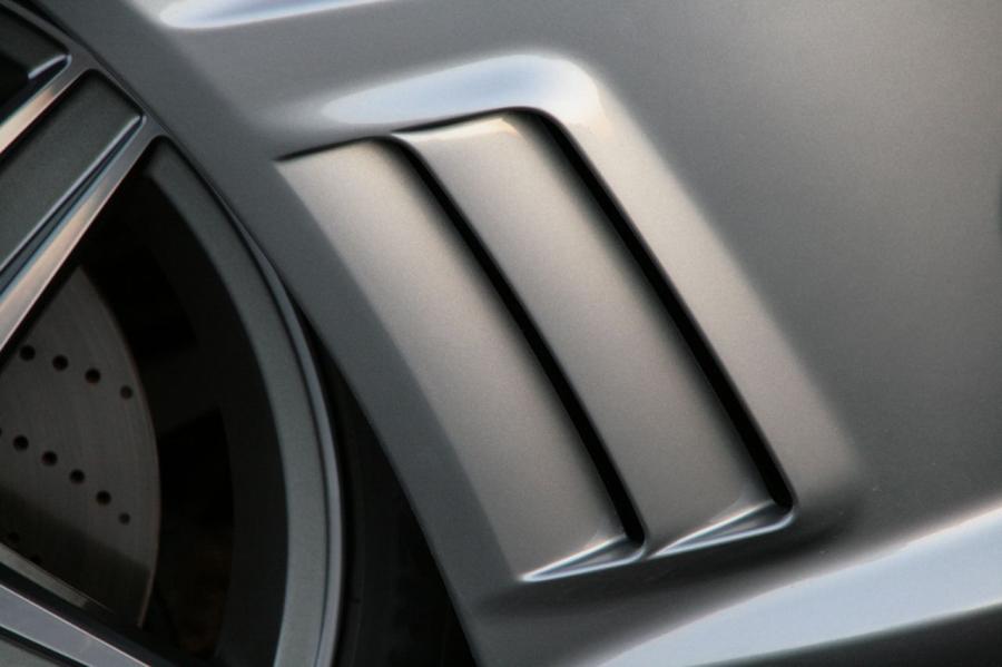  Mercedes-Benz C63 AMG 2009 года  (фото 28 из 32)